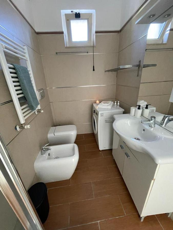The Sea House Apartment Fiumicino Ngoại thất bức ảnh